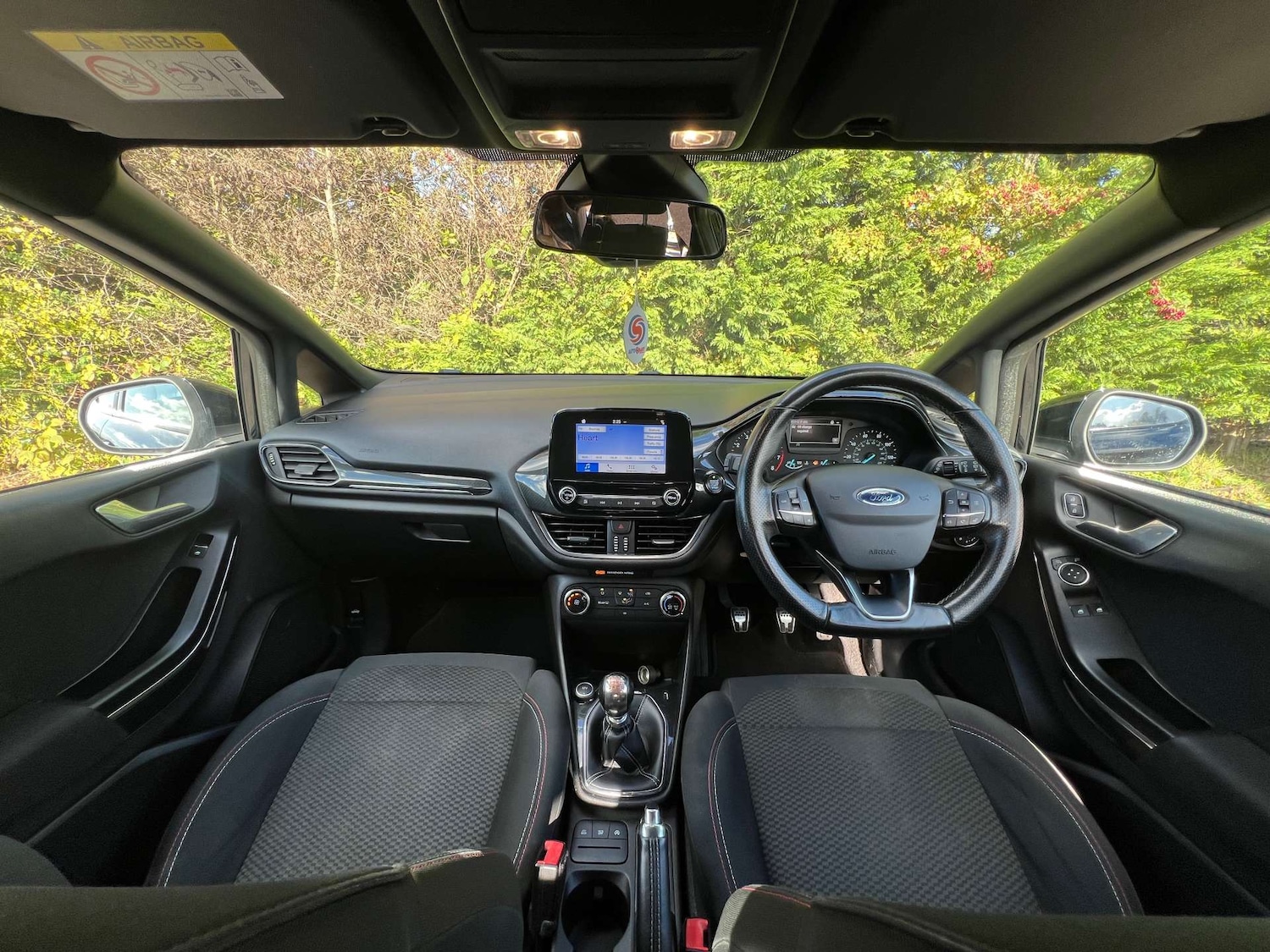 Used Ford Fiesta 2018 for sale - 76776865: Photo 2