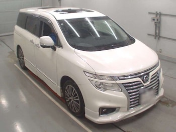 2015 - ELGRAND 2.5 AUTO 250 HIGHWAY STAR 7 SEATER 5-Door
