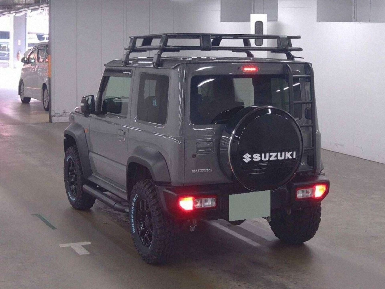 Used Suzuki Jimny 2019 for sale - 76959833: Photo 8
