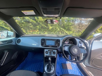 Used Volkswagen Beetle 2013 for sale - 79437403: Photo