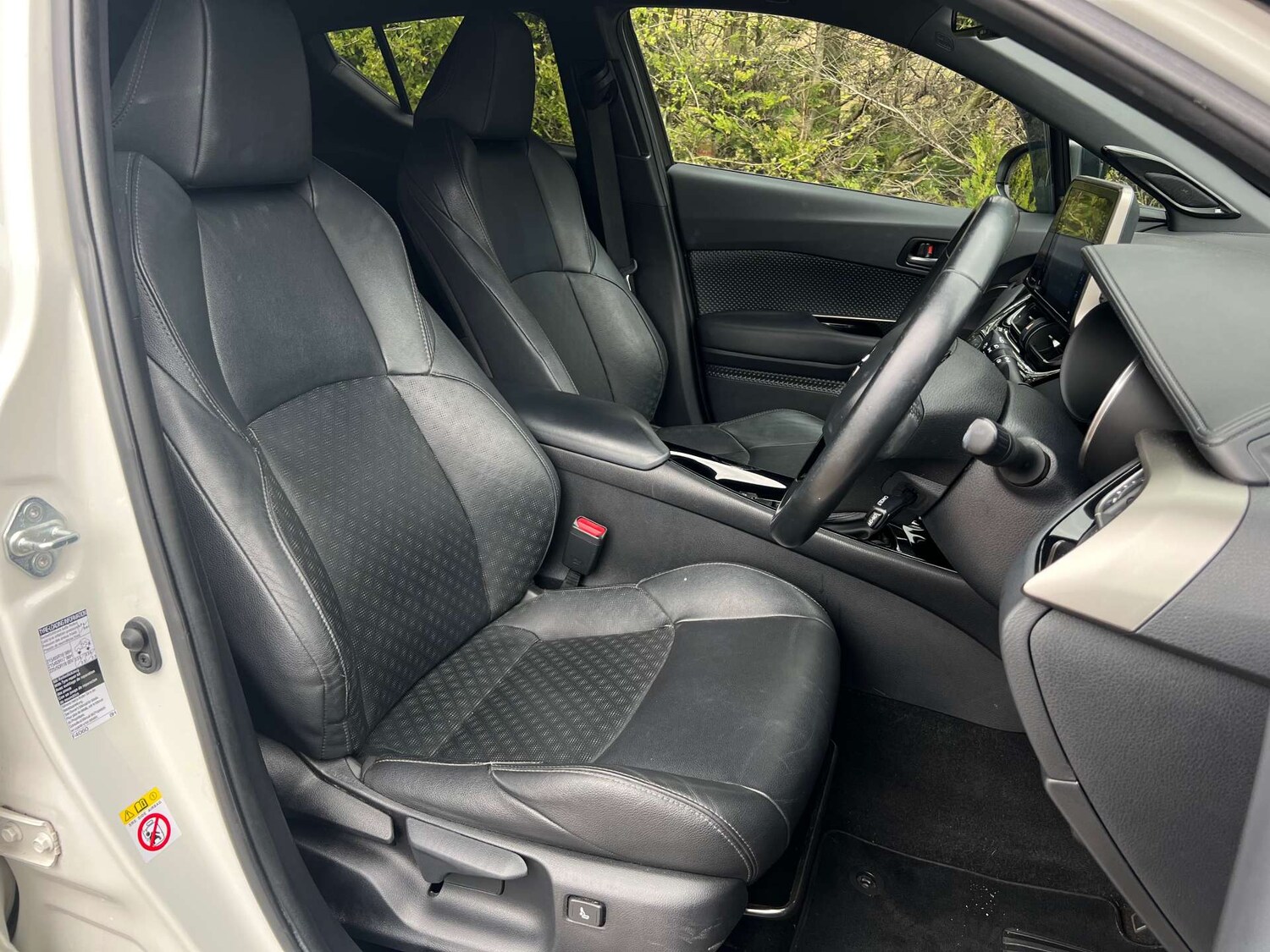 Used Toyota C-HR 2019 for sale - 77983799: Photo 18