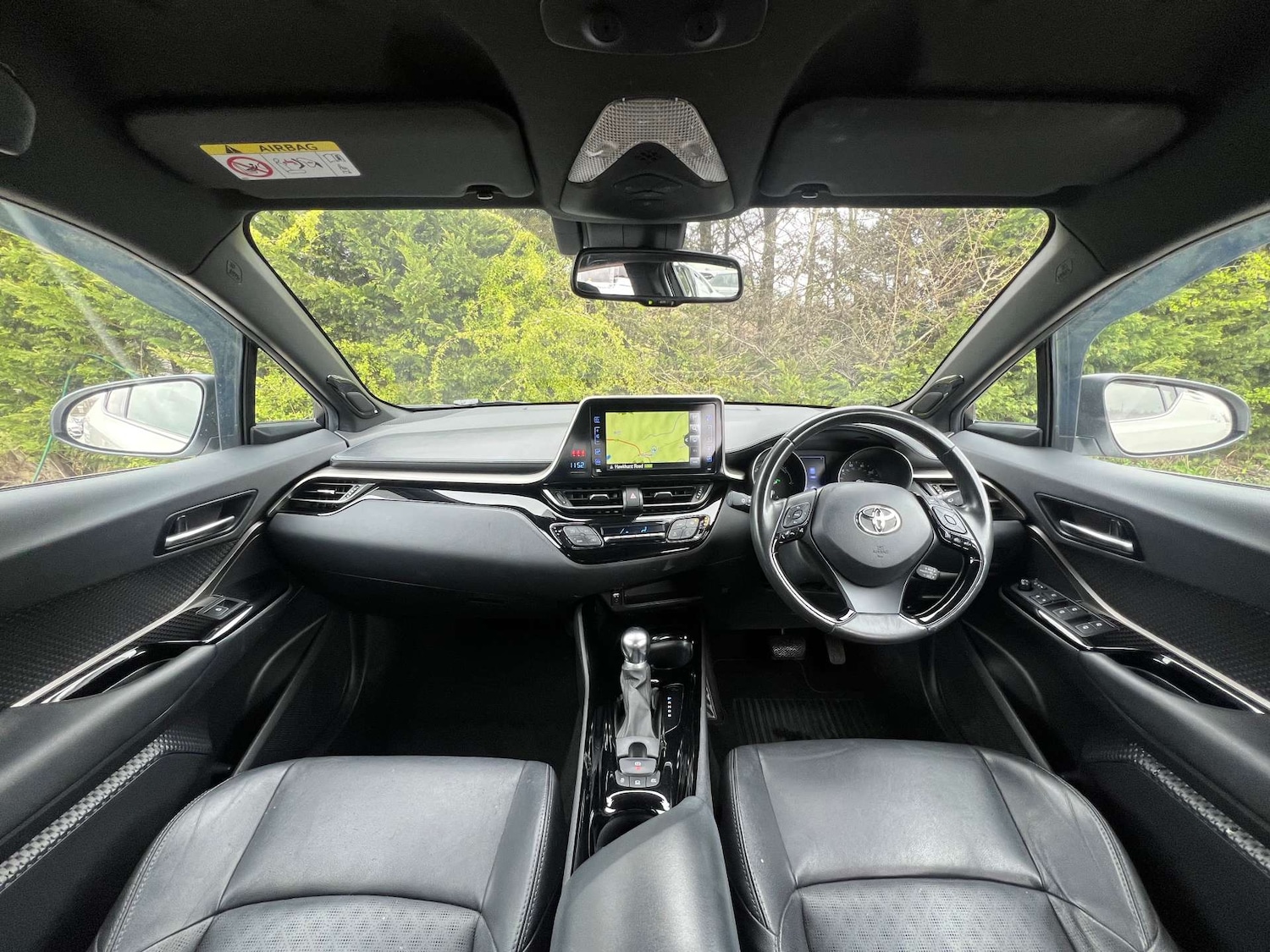 Used Toyota C-HR 2019 for sale - 77983799: Photo 2