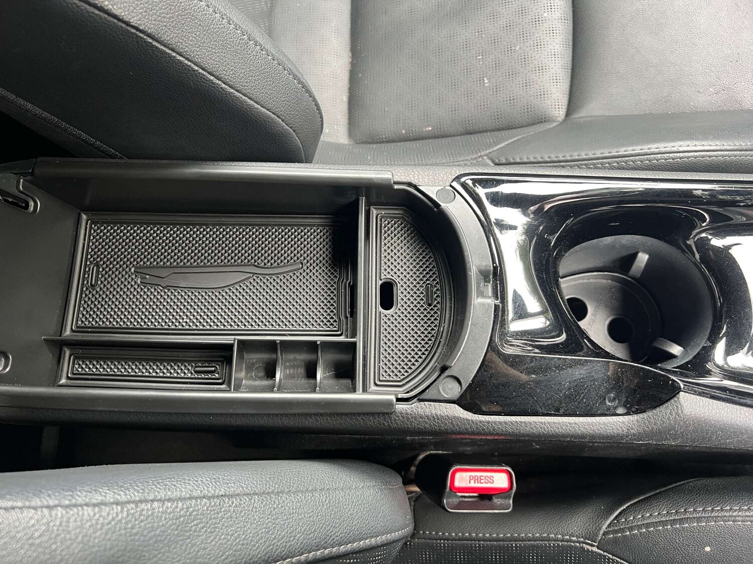 Used Toyota C-HR 2019 for sale - 77983799: Photo 38