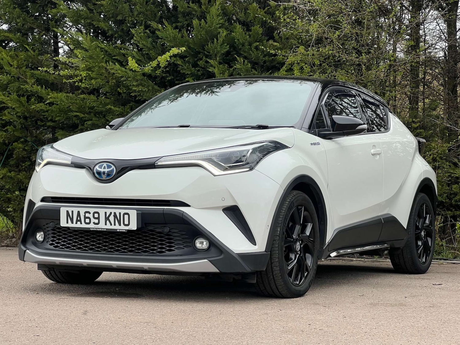 Used Toyota C-HR 2019 for sale - 77983799: Photo 4