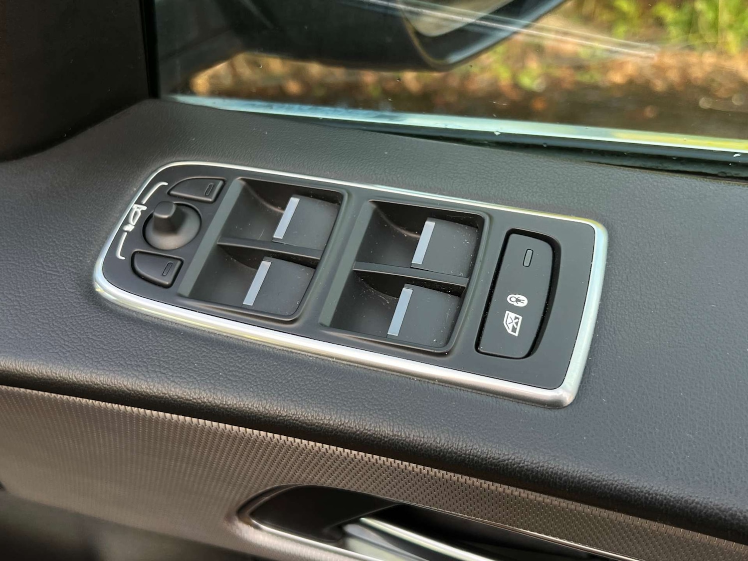 Used Jaguar F-Pace 2019 for sale - 76776917: Photo 16