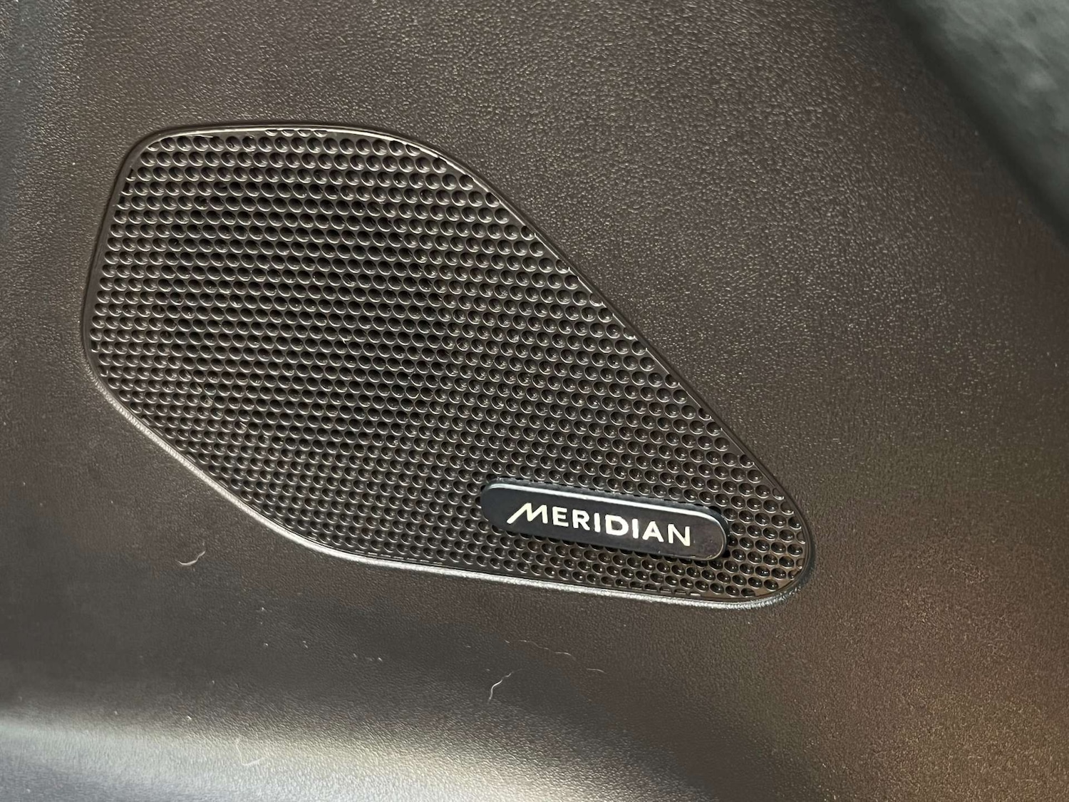 Used Jaguar F-Pace 2019 for sale - 76776917: Photo 17