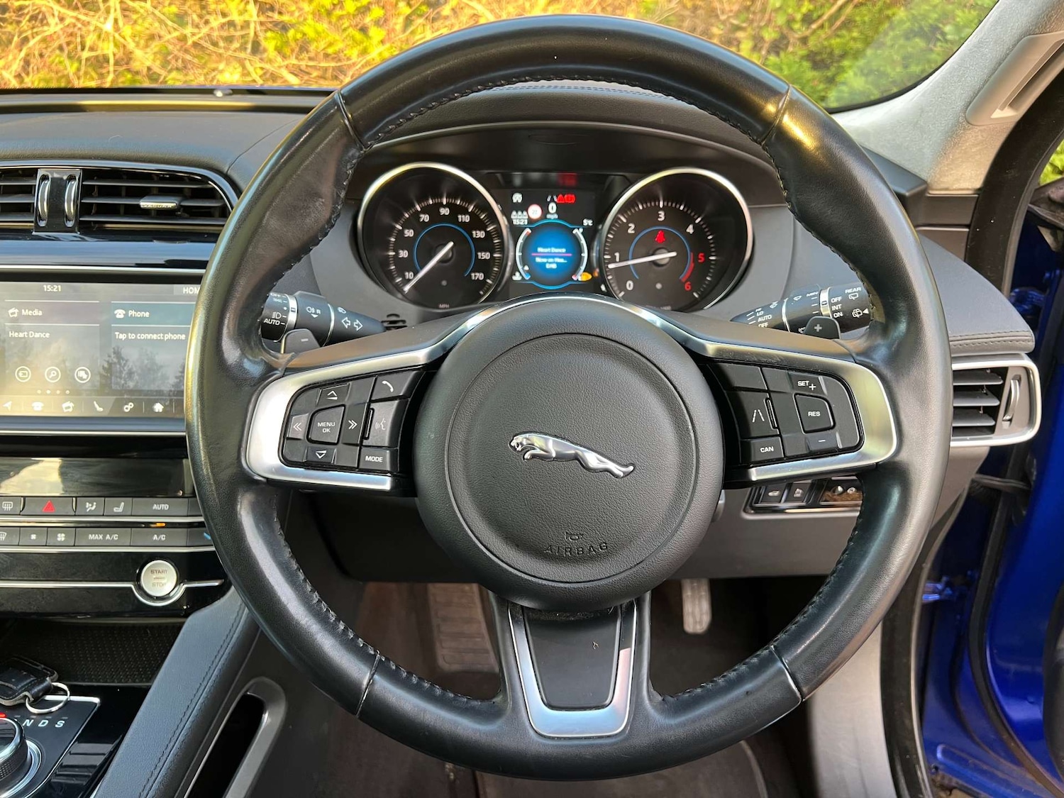 Used Jaguar F-Pace 2019 for sale - 76776917: Photo 27