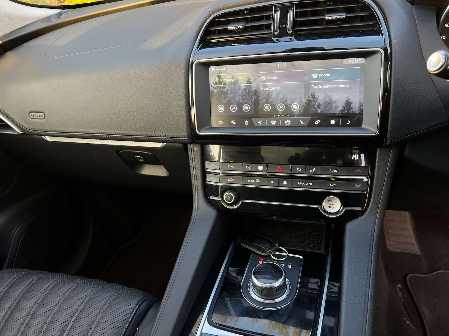 Used Jaguar F-Pace 2019 for sale - 76776917: Photo 34