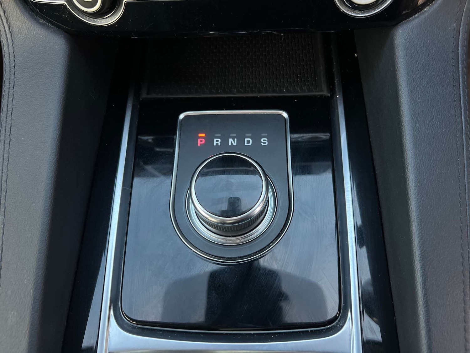 Used Jaguar F-Pace 2019 for sale - 76776917: Photo 38