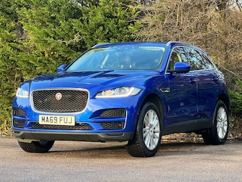 Used Jaguar F-Pace 2019 for sale - 76776917: Photo