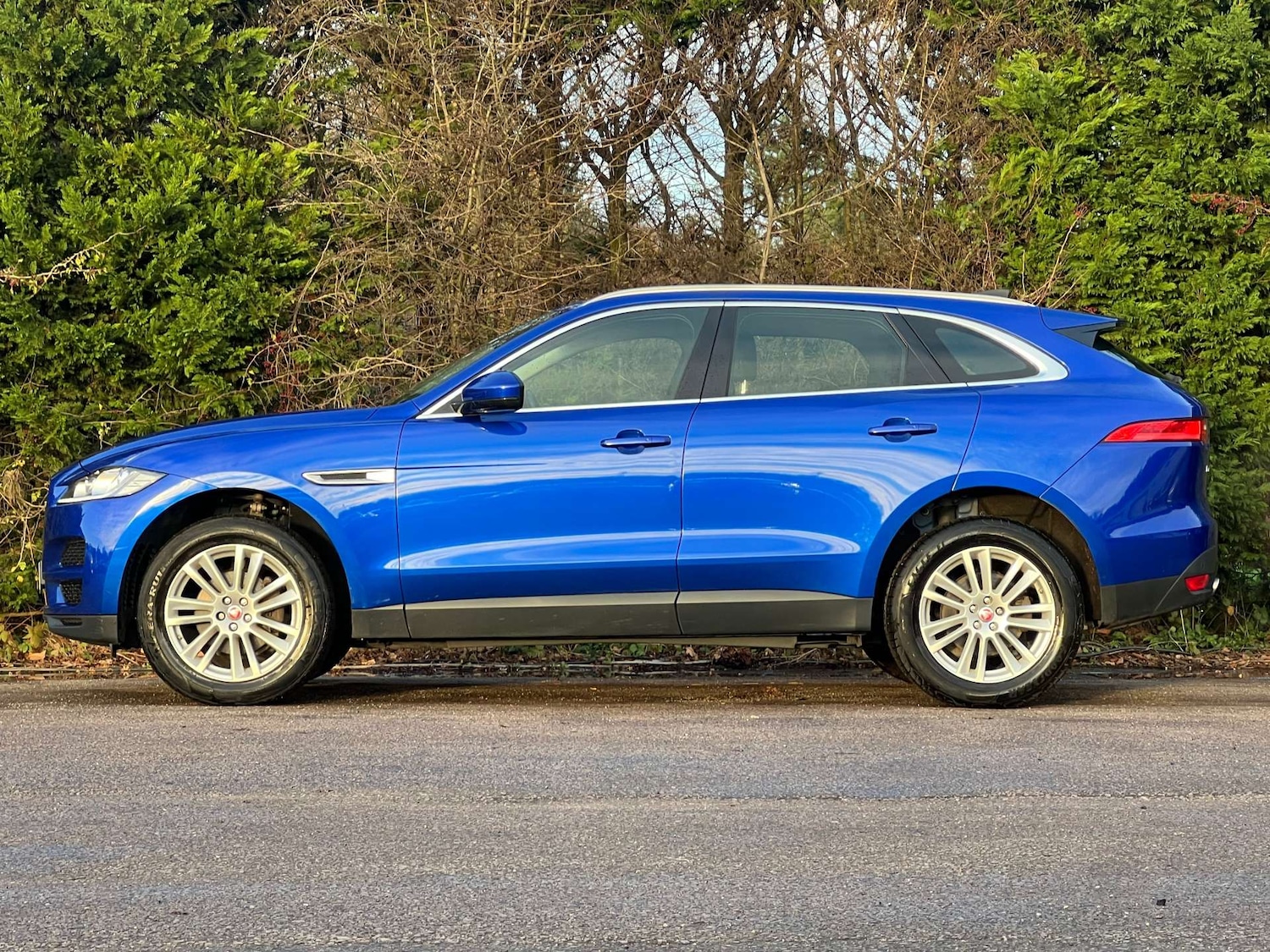 Used Jaguar F-Pace 2019 for sale - 76776917: Photo 7
