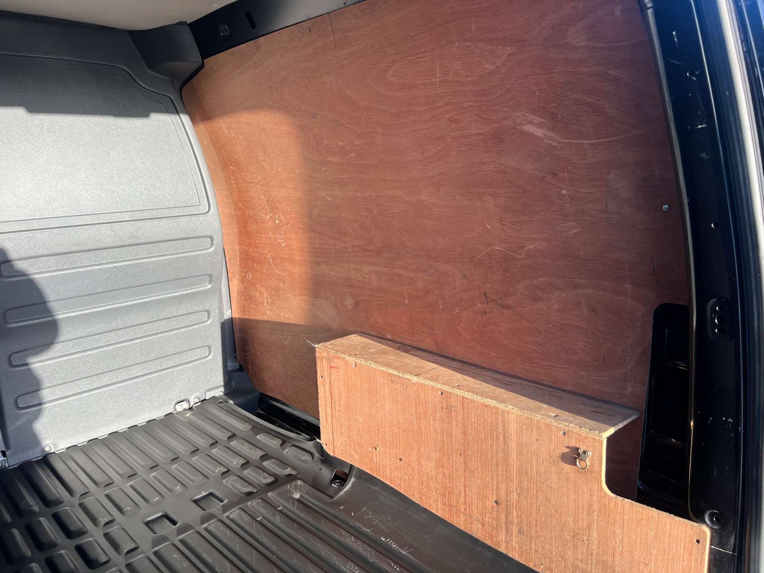 Used Volkswagen Caddy 2015 for sale - 77129058: Photo 24