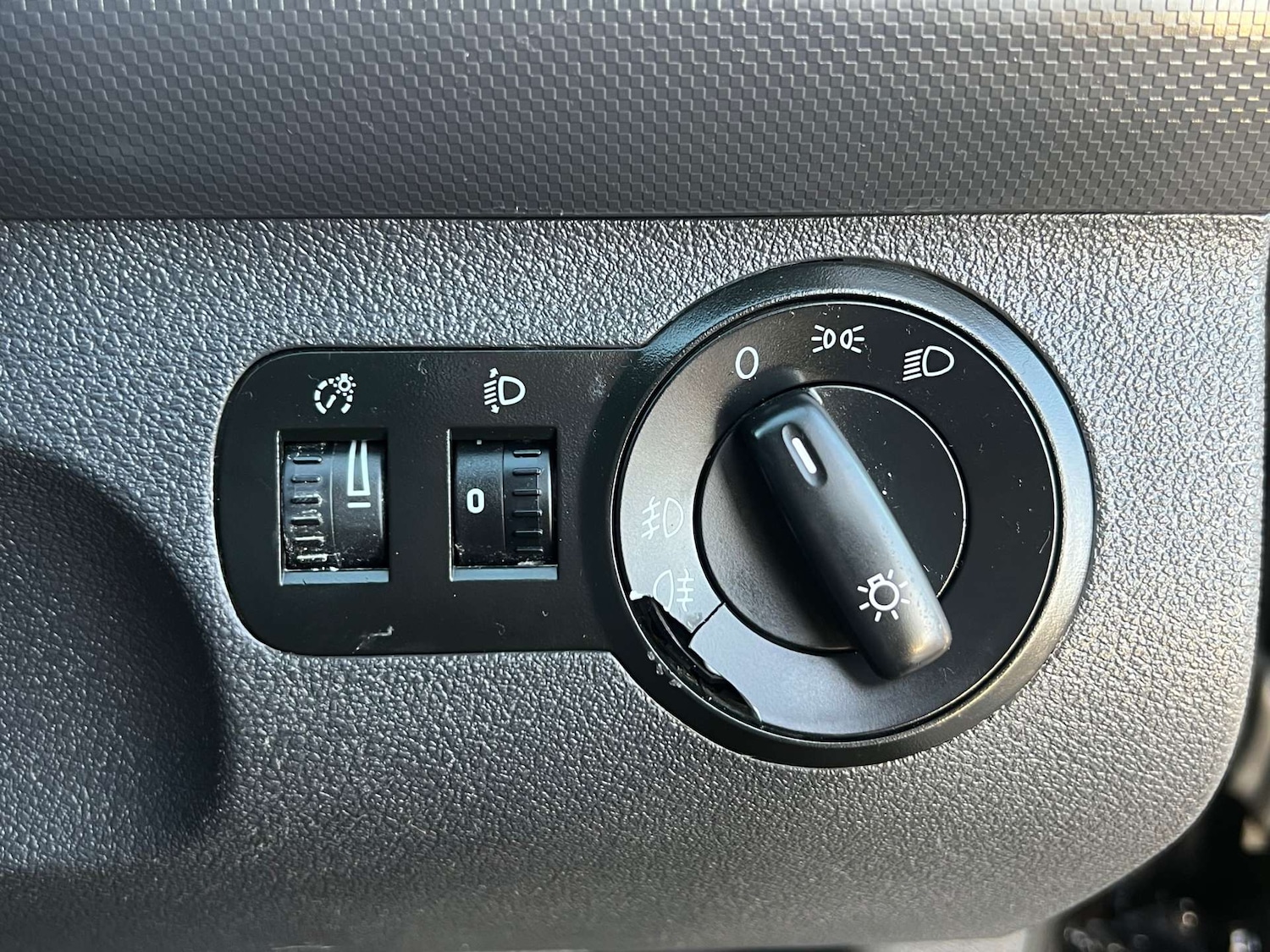 Used Volkswagen Caddy 2015 for sale - 77129058: Photo 26