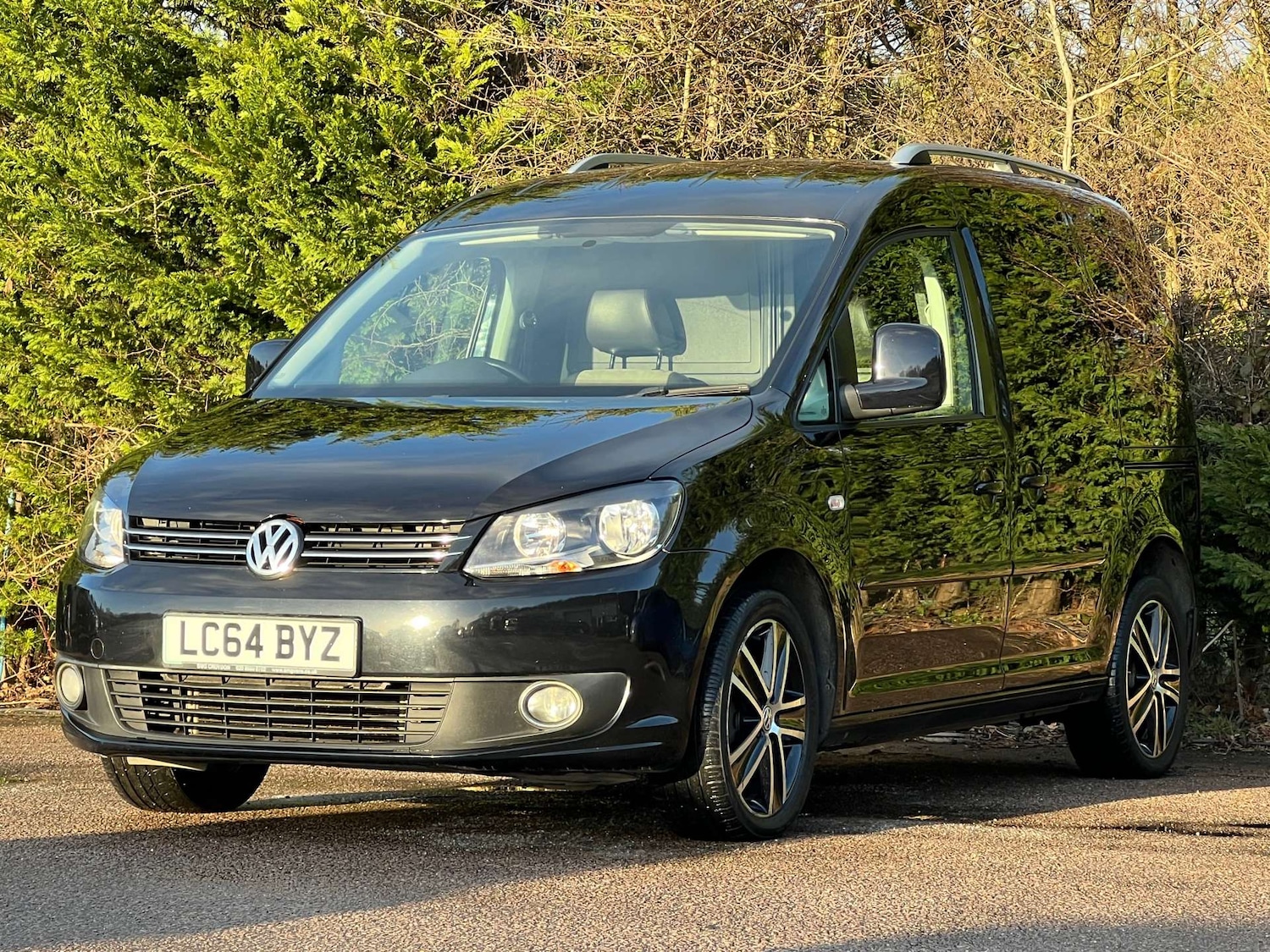 Used Volkswagen Caddy 2015 for sale - 77129058: Photo 4