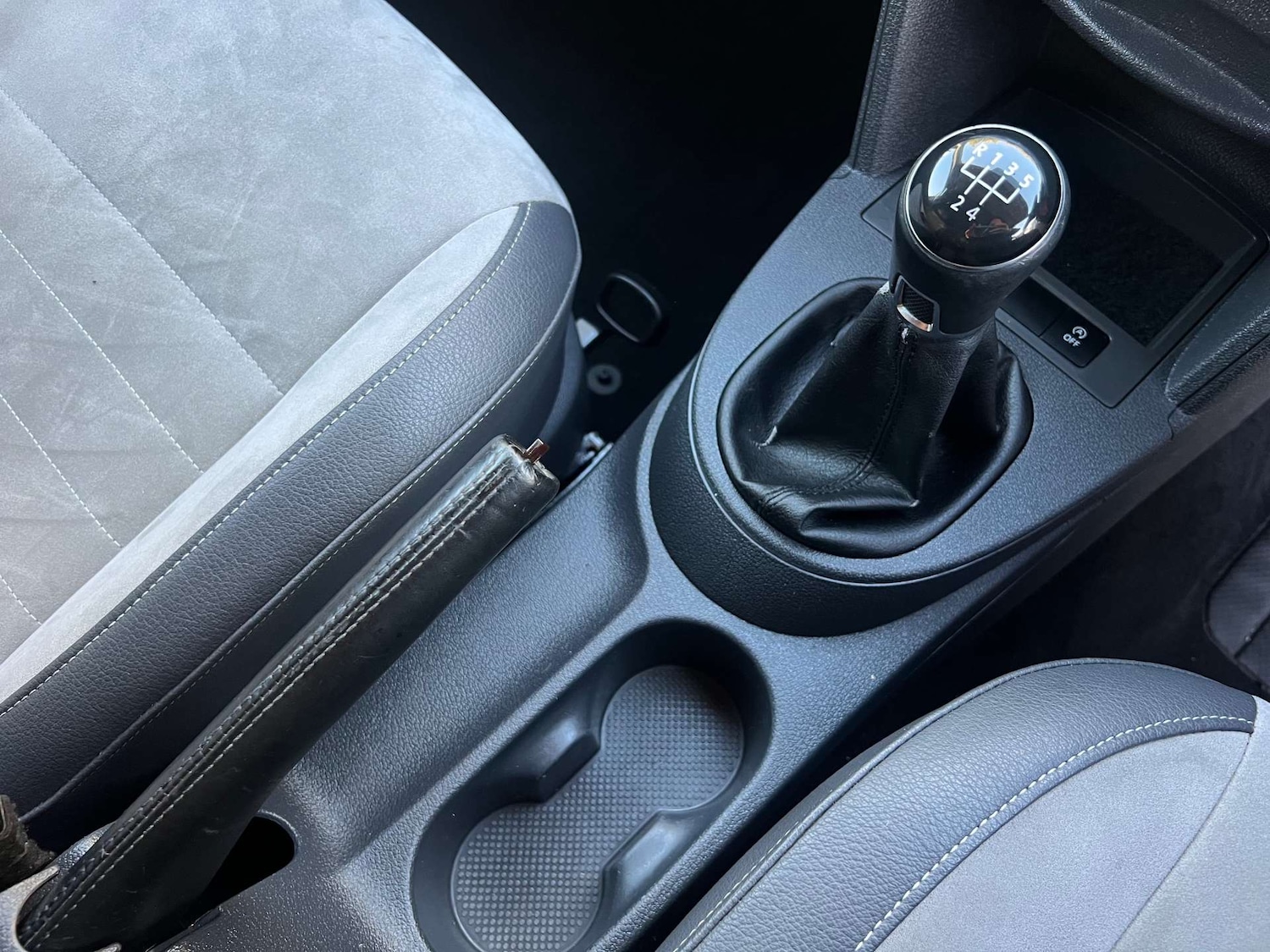 Used Volkswagen Caddy 2015 for sale - 77129058: Photo 42