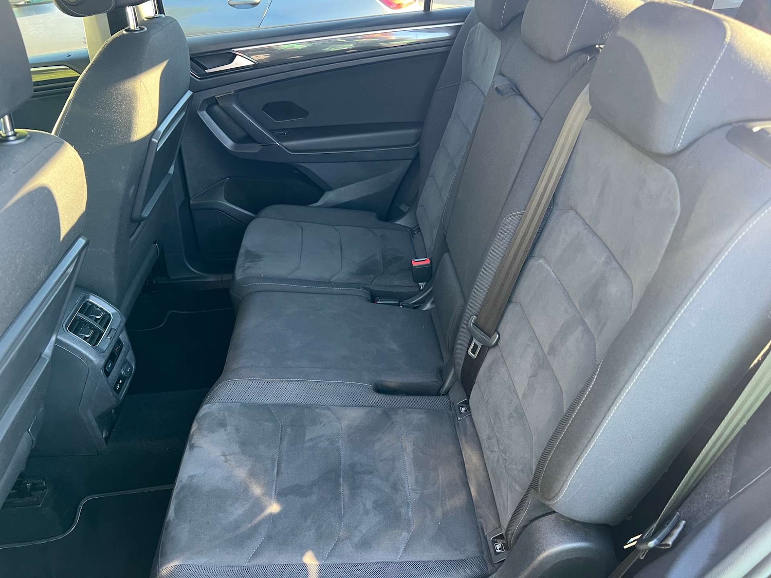 Used Volkswagen Tiguan 2018 for sale - 77115845: Photo 21