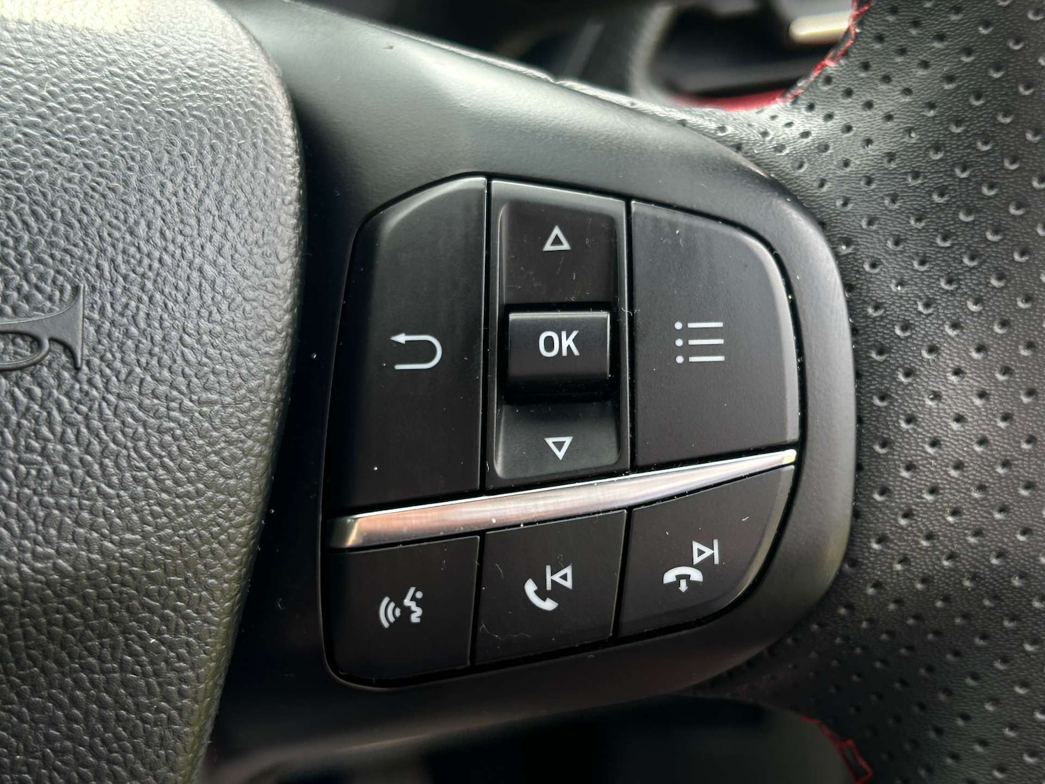 Used Ford Puma 2020 for sale - 76776925: Photo 35