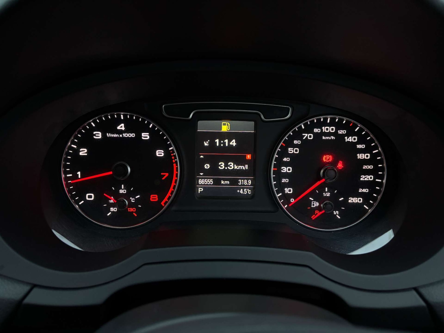 Used Audi Q3 2015 for sale - 77544970: Photo 32