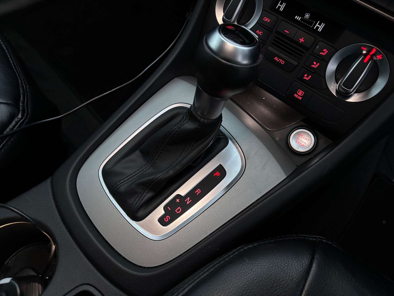 Used Audi Q3 2015 for sale - 77544970: Photo 33