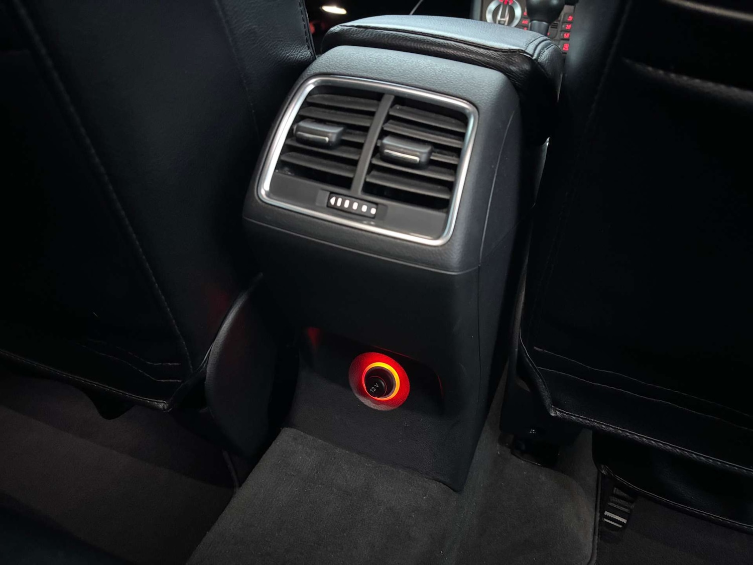 Used Audi Q3 2015 for sale - 77544970: Photo 41