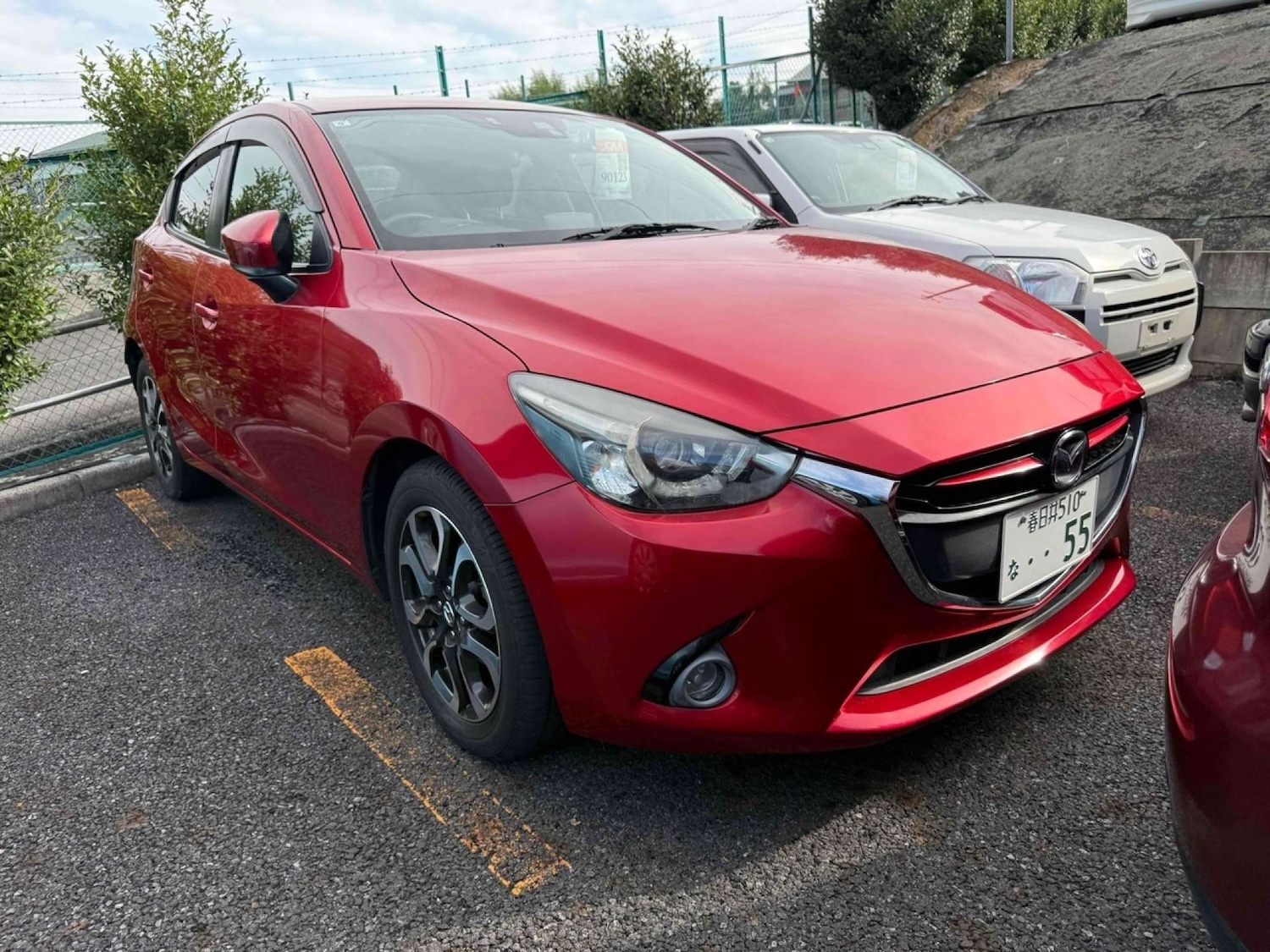 Used Mazda Mazda2 2015 for sale - 76961760: Photo 2