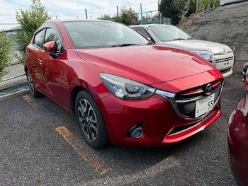 Used Mazda Mazda2 2015 for sale - 76961760: Photo