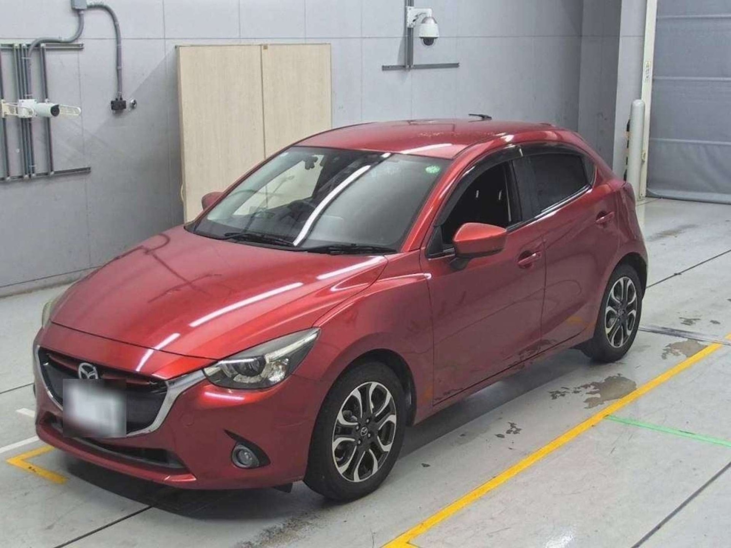 Used Mazda Mazda2 2015 for sale - 76961760: Photo 4