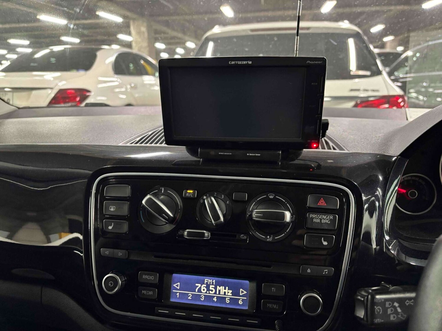 Used Volkswagen up! 2014 for sale - 78165505: Photo 17