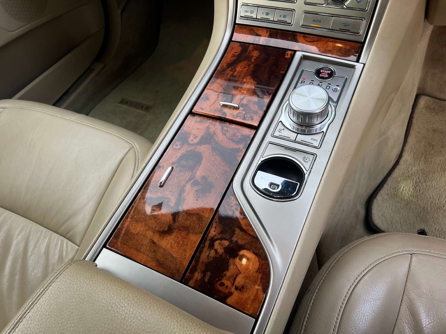 Used Jaguar XF 2008 for sale - 76949863: Photo 34