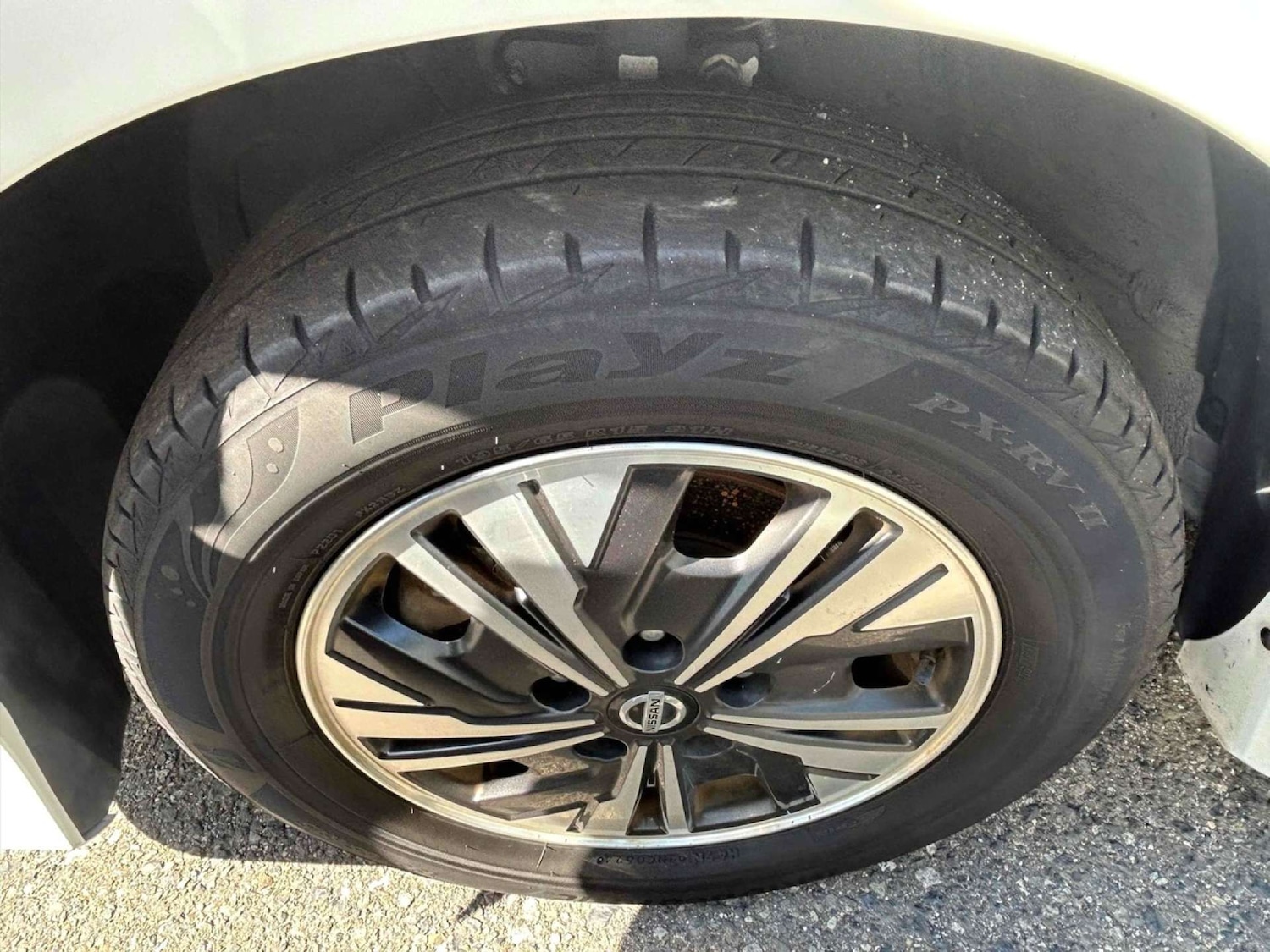 Used Nissan Serena 2020 for sale - 76971083: Photo 17