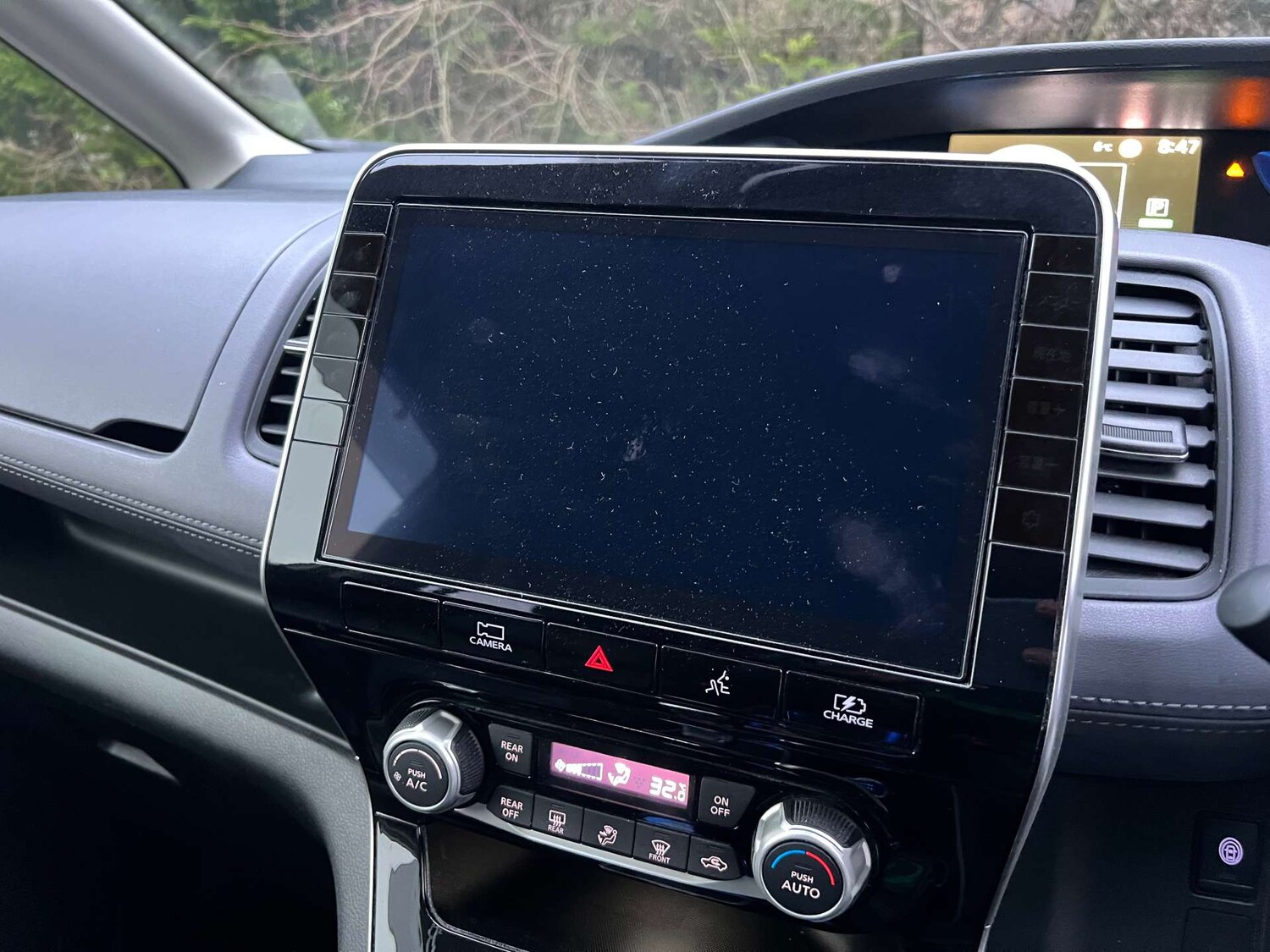 Used Nissan Serena 2020 for sale - 76971083: Photo 26