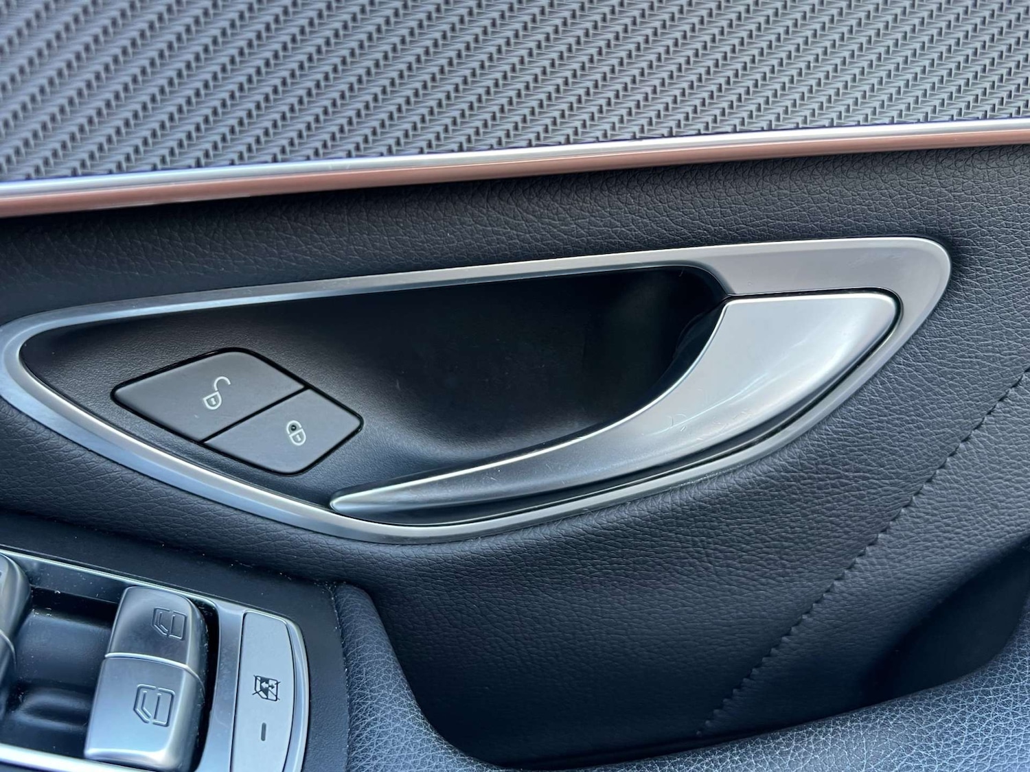 Used Mercedes-Benz EQC 2021 for sale - 76776844: Photo 17