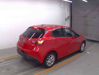Used Mazda Demio 2016 for sale - 79445269: Photo
