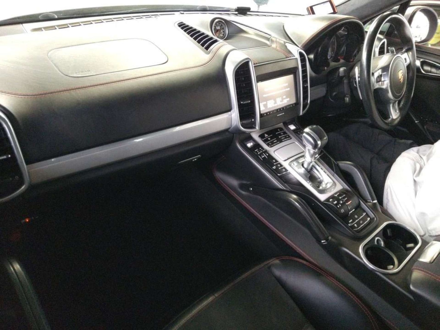 Used Porsche Cayenne 2012 for sale - 77762352: Photo 12