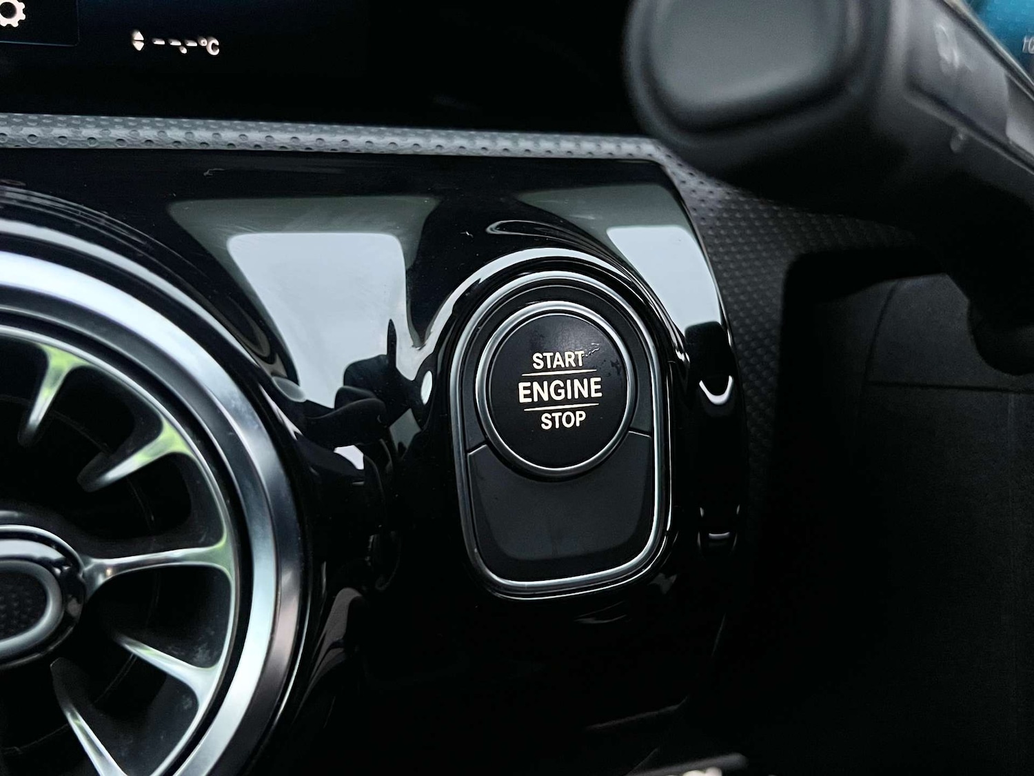 Used Mercedes-Benz CLA 2022 for sale - 76776957: Photo 28