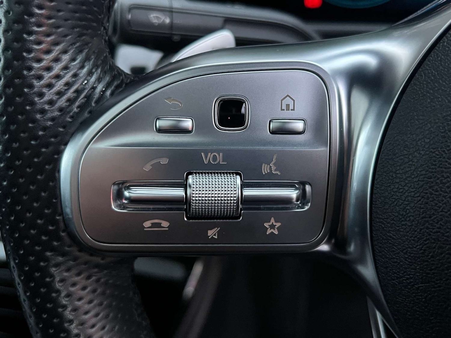 Used Mercedes-Benz CLA 2022 for sale - 76776957: Photo 30