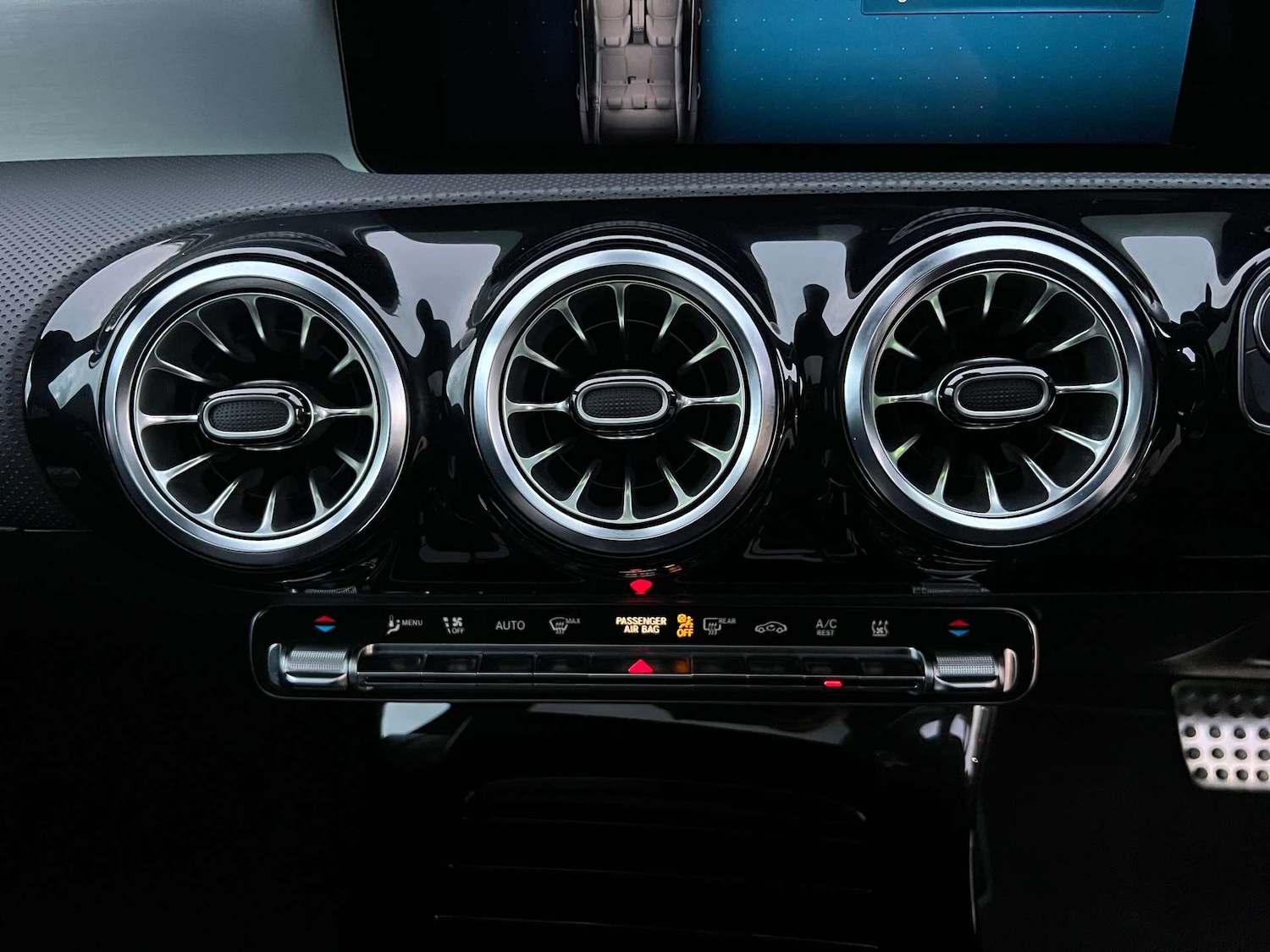 Used Mercedes-Benz CLA 2022 for sale - 76776957: Photo 38