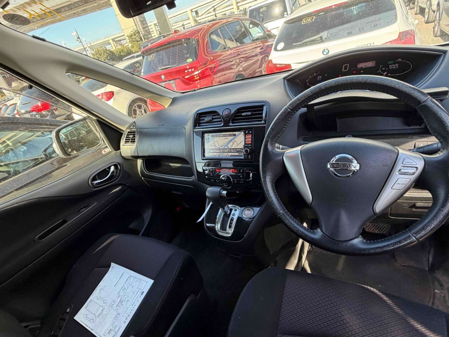 Used Nissan Serena 2012 for sale - 77762355: Photo 14