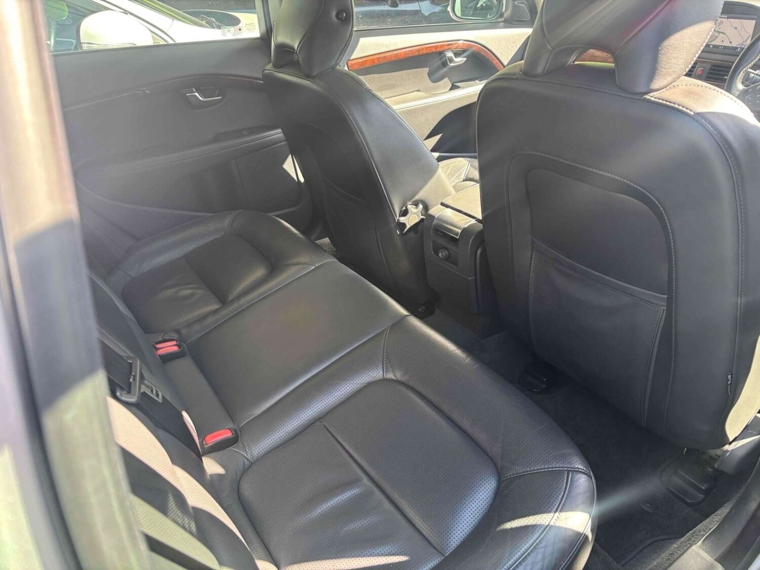 Used Volvo V70 2015 for sale - 77364256: Photo 12