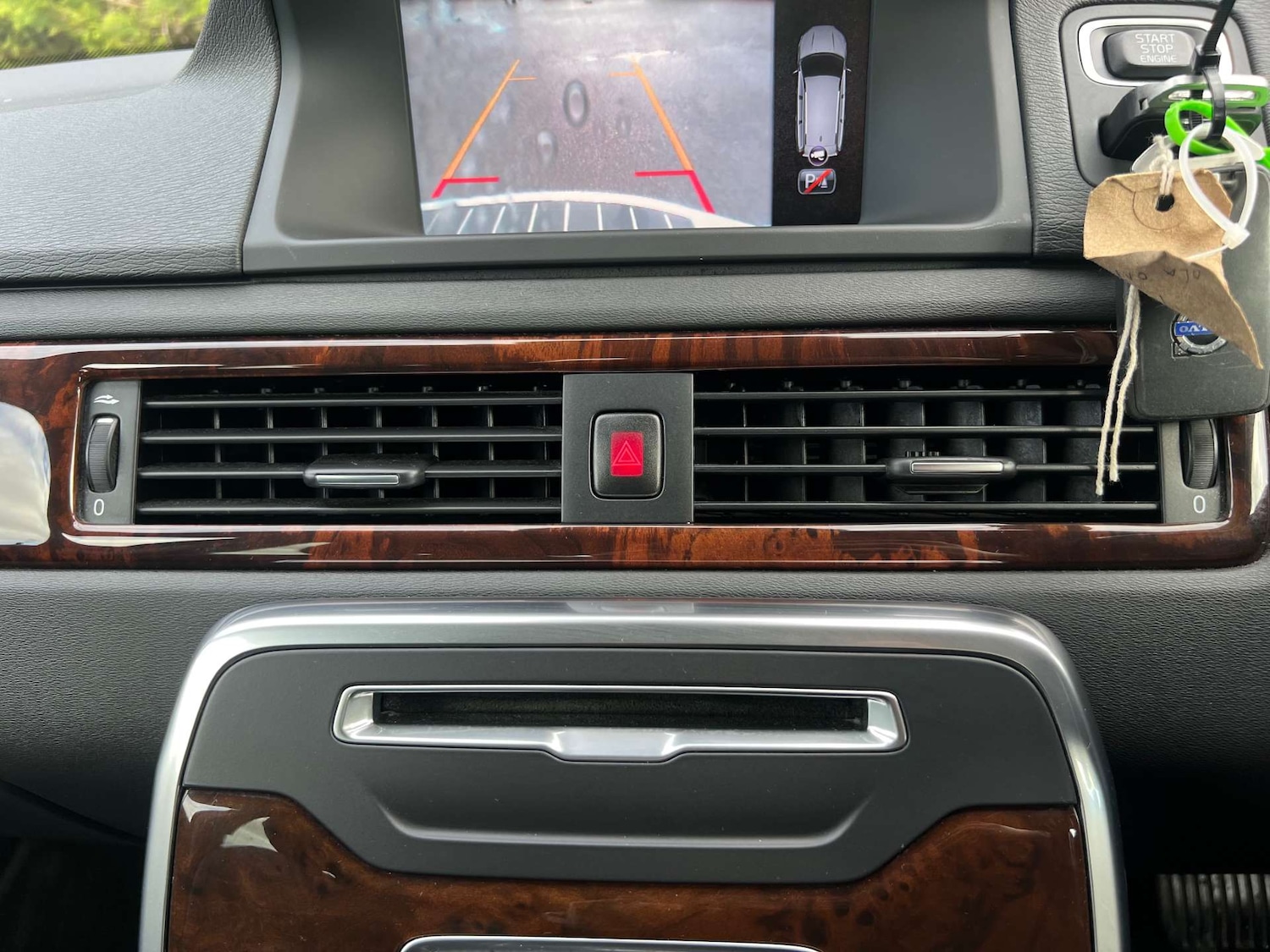 Used Volvo V70 2015 for sale - 77364256: Photo 37