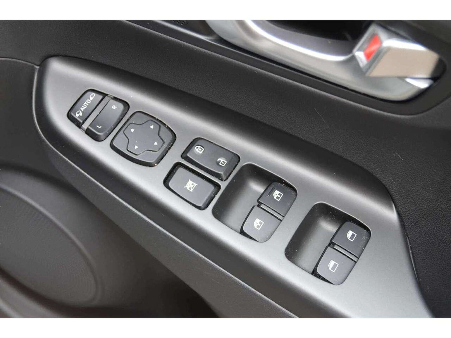 Used Hyundai KONA 2021 for sale - 76776859: Photo 15