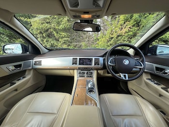 Used Jaguar XF 2012 for sale - 79437552: Photo
