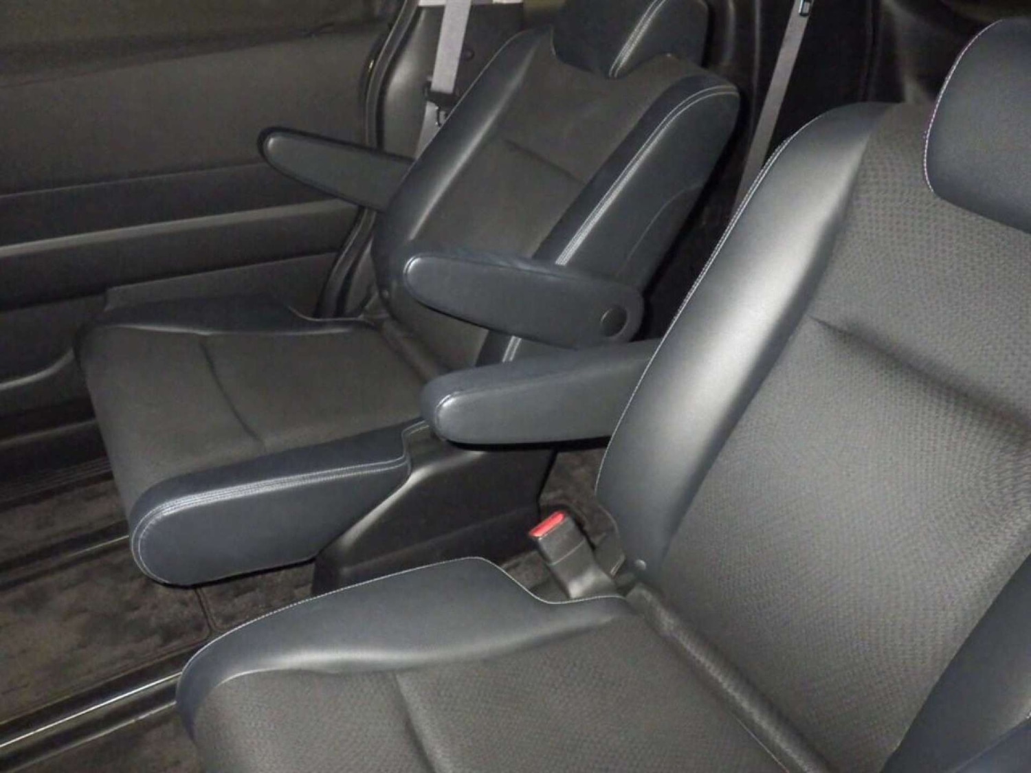 Used Honda Stepwagon 2014 for sale - 77363296: Photo 13