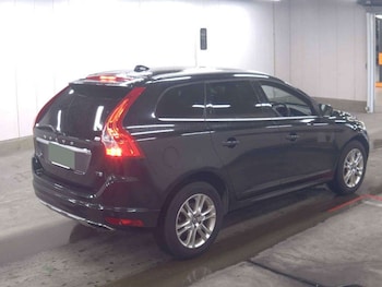 Used Volvo XC60 2015 for sale - 79437538: Photo