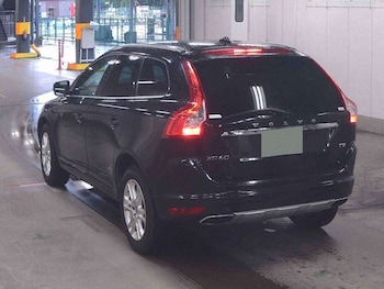 Used Volvo XC60 2015 for sale - 79437538: Photo