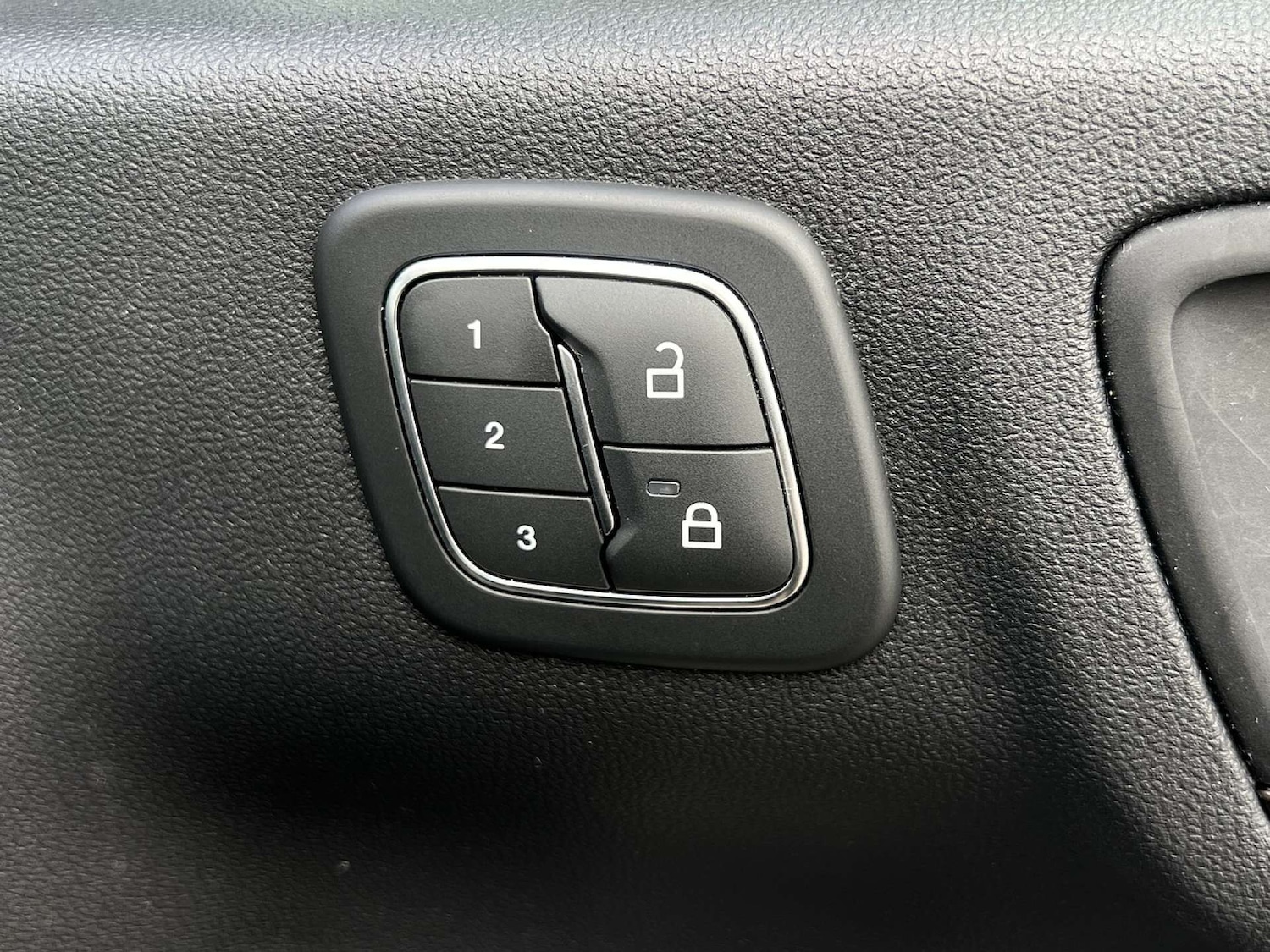 Used Ford Kuga 2022 for sale - 76776894: Photo 14