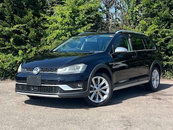 Used Volkswagen Golf 2015 for sale - 79101565: Photo