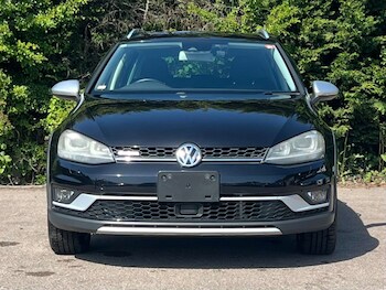 Used Volkswagen Golf 2015 for sale - 79101565: Photo