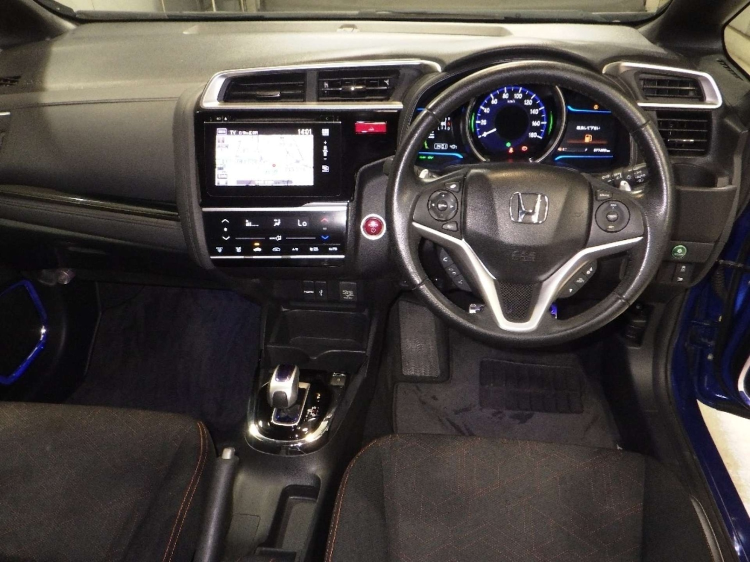 Used Honda Jazz 2014 for sale - 76969189: Photo 16