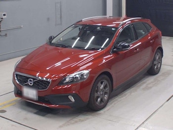 Used Volvo V40 2015 for sale - 78596065: Photo